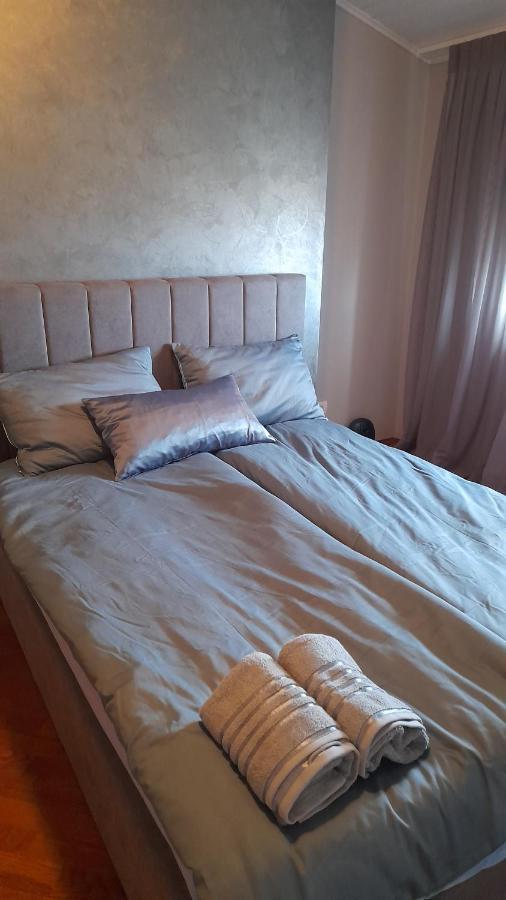 Apartment Maras Пореч Экстерьер фото