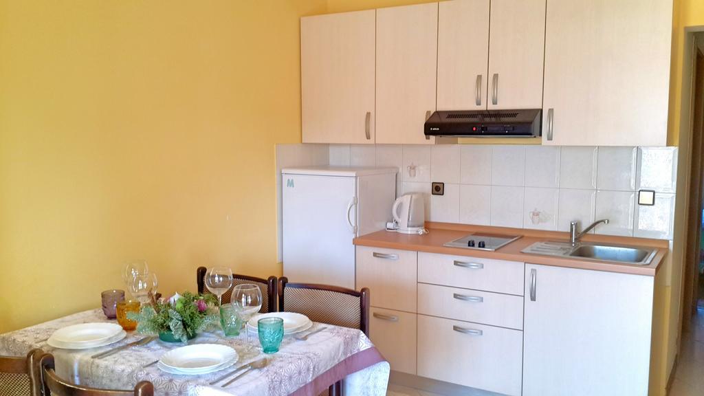 Apartment Maras Пореч Экстерьер фото